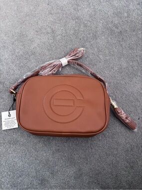 Elizabeth Grant Brown Crossbody Vegan Leather Purse